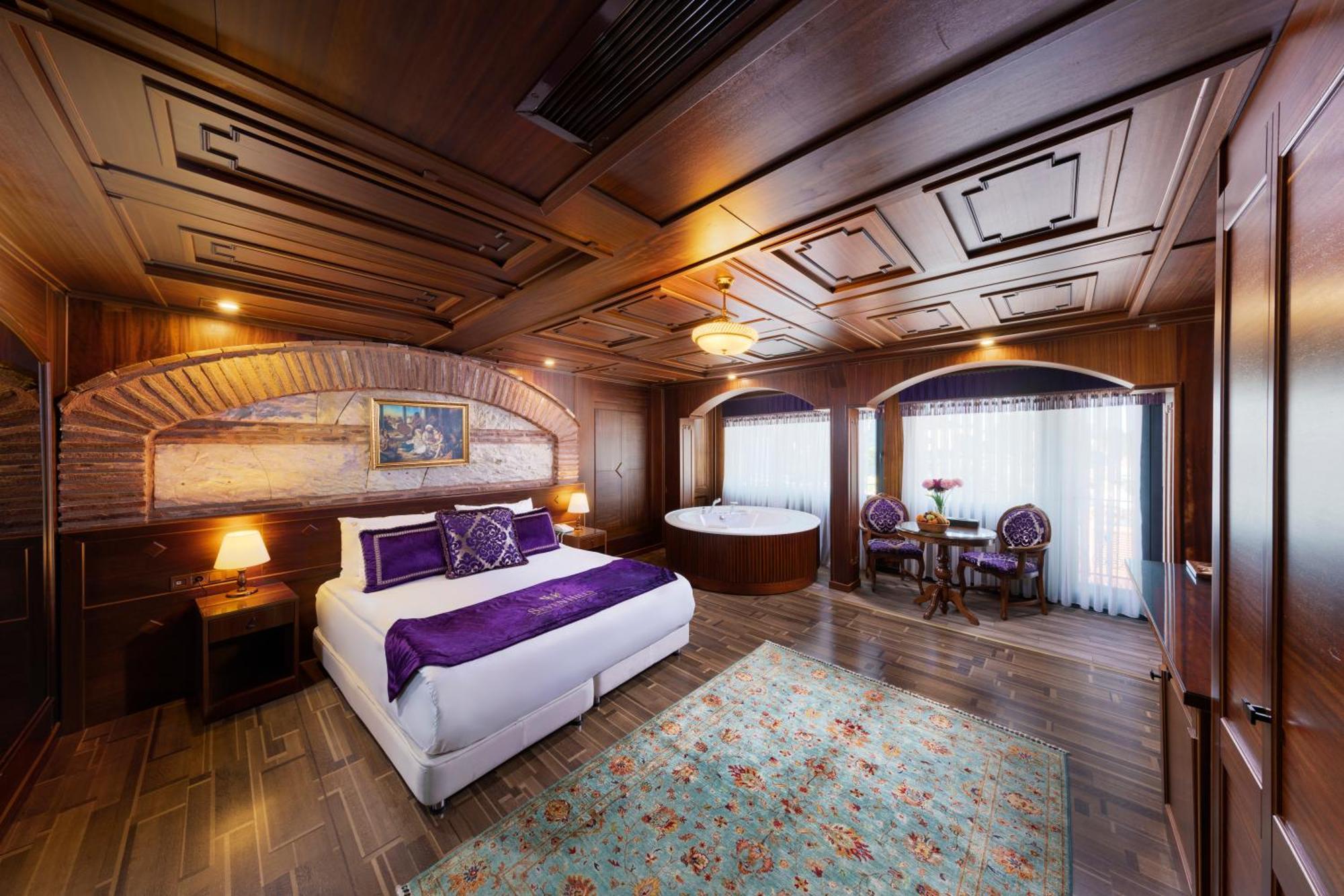 เซเวนฮิลล์ โฮเต็ล Hotel อิสตันบูล ภายนอก รูปภาพ