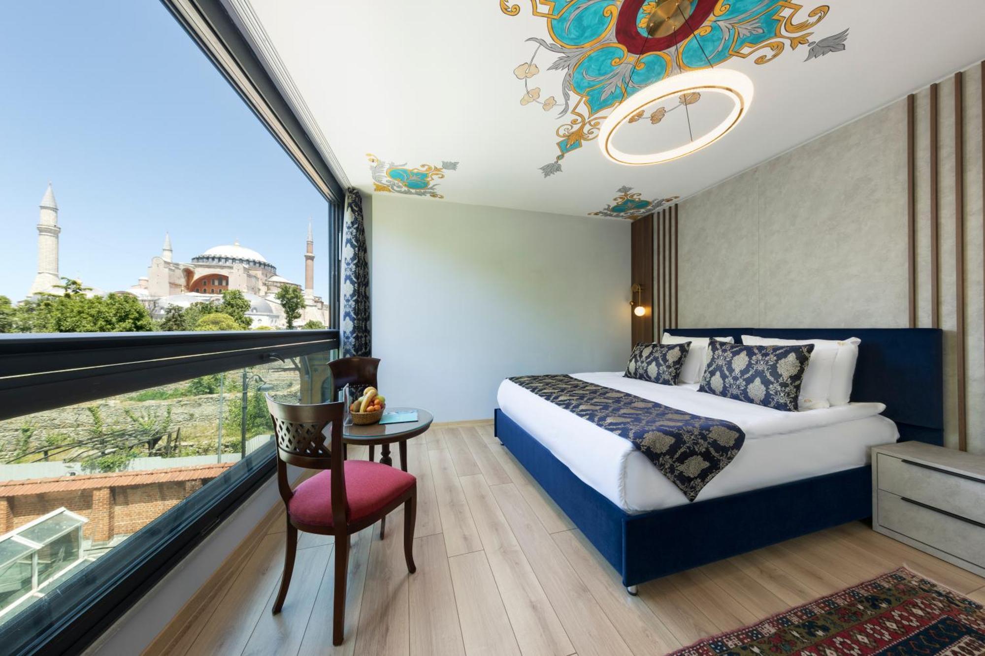 เซเวนฮิลล์ โฮเต็ล Hotel อิสตันบูล ภายนอก รูปภาพ