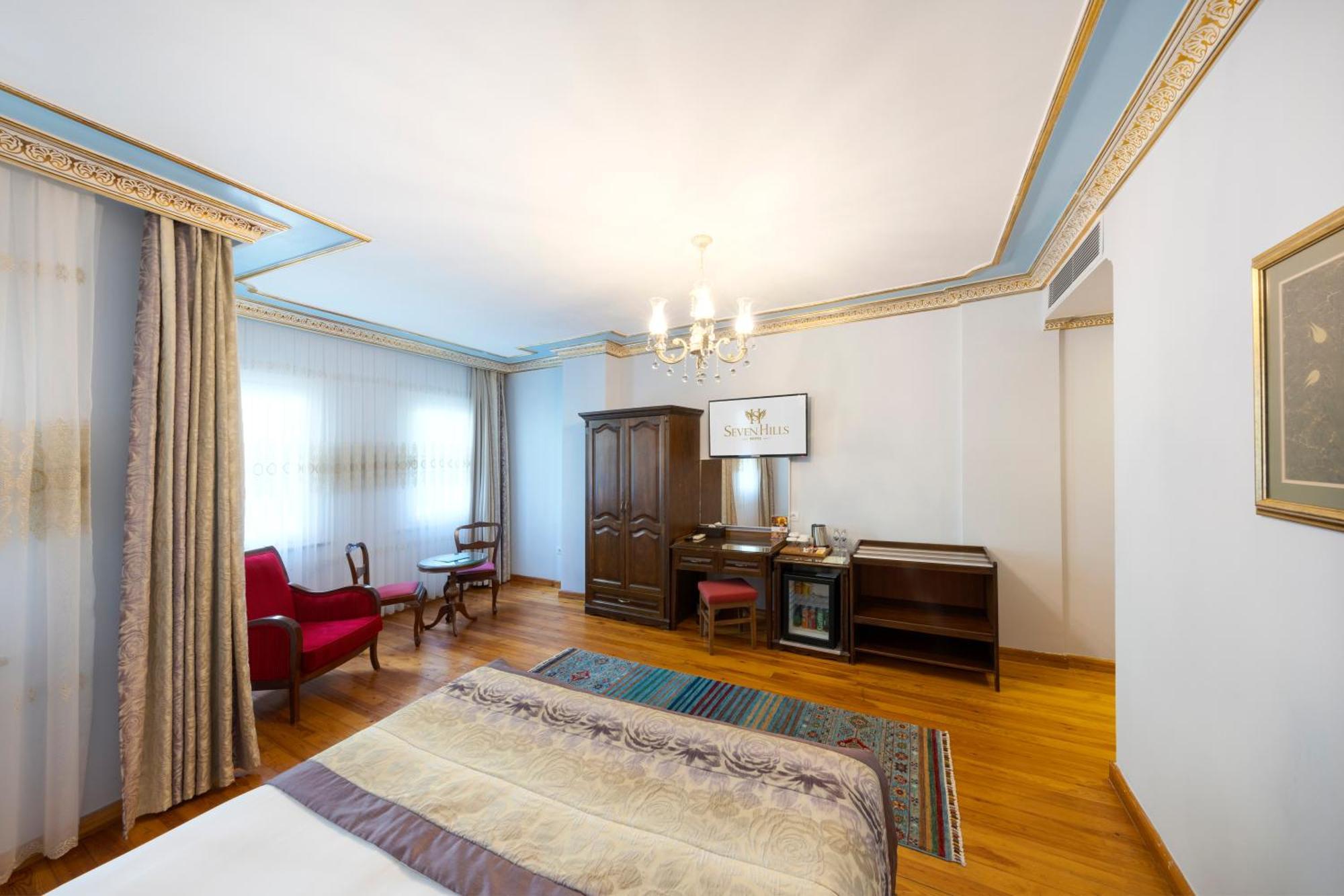 เซเวนฮิลล์ โฮเต็ล Hotel อิสตันบูล ภายนอก รูปภาพ