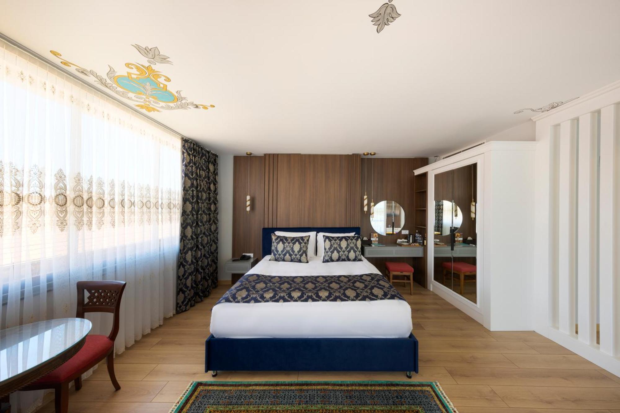 เซเวนฮิลล์ โฮเต็ล Hotel อิสตันบูล ภายนอก รูปภาพ