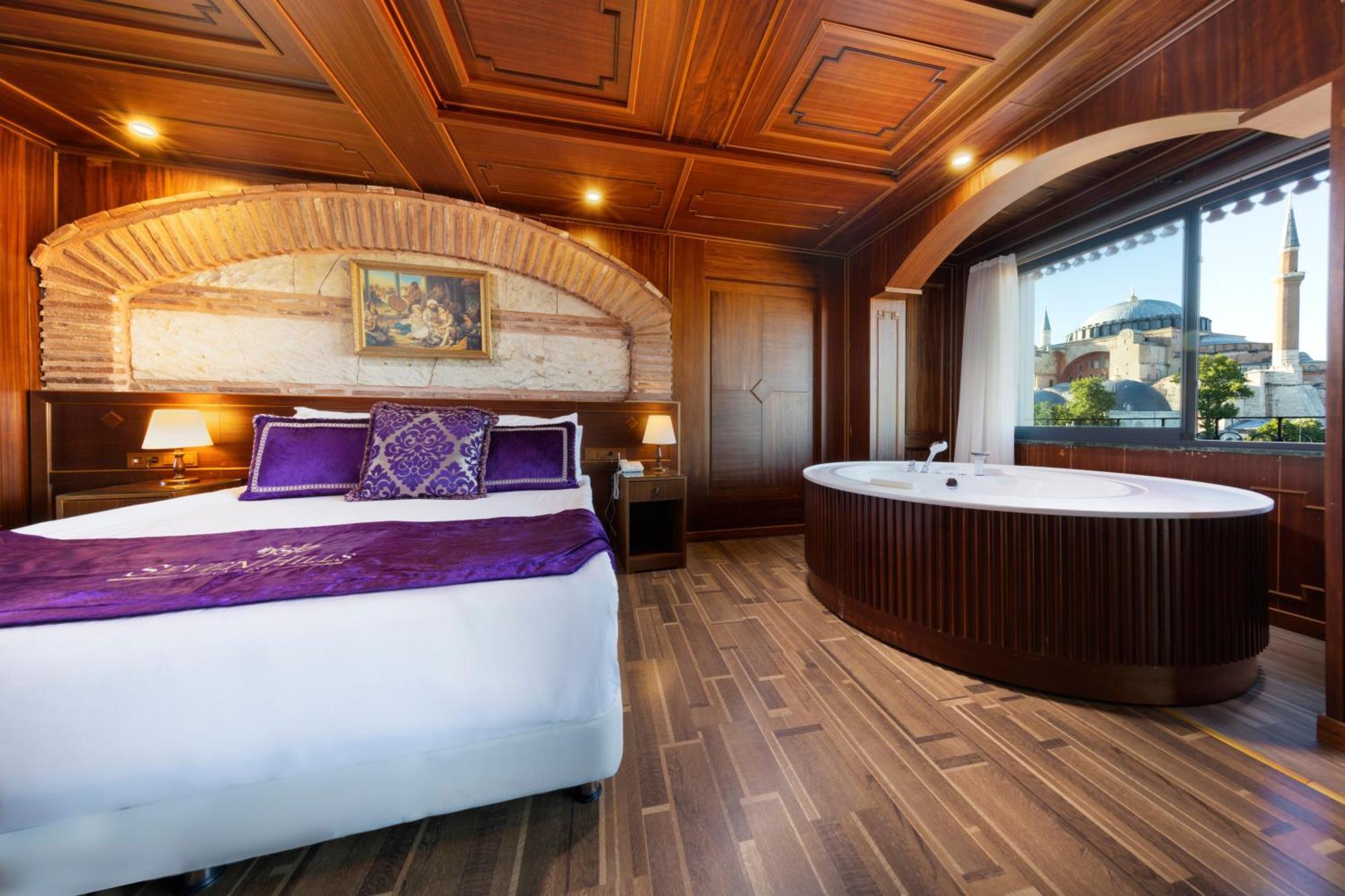 เซเวนฮิลล์ โฮเต็ล Hotel อิสตันบูล ภายนอก รูปภาพ